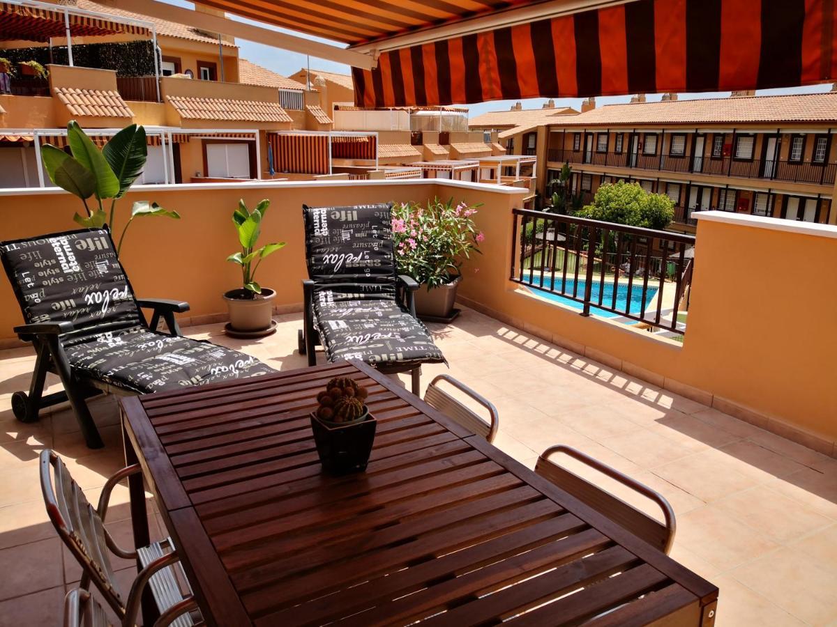 Marina De Casares Suites San Luis de Sabinillas Esterno foto