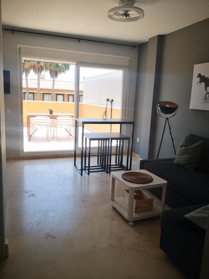 Marina De Casares Suites San Luis de Sabinillas Esterno foto